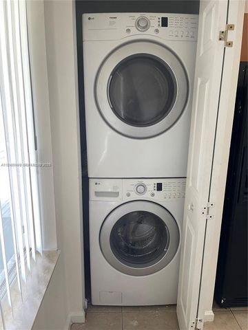 2833 SW 82nd Ave 104, Miramar, FL 33025