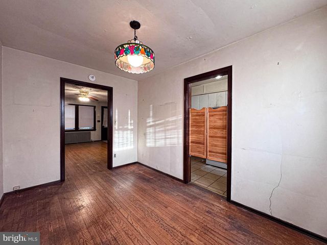 537 25TH PL NE, Washington, DC 20002