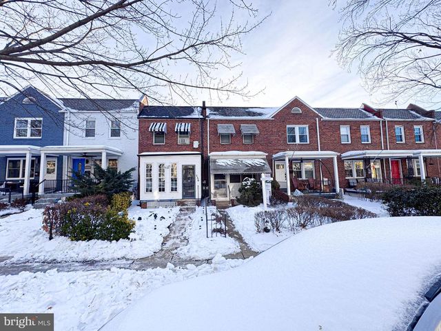 537 25TH PL NE, Washington, DC 20002