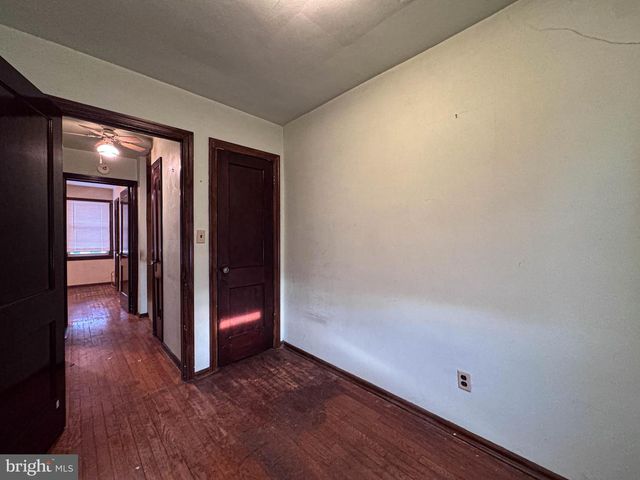 537 25TH PL NE, Washington, DC 20002