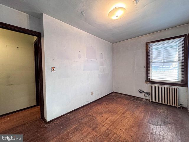 537 25TH PL NE, Washington, DC 20002