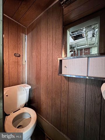 537 25TH PL NE, Washington, DC 20002