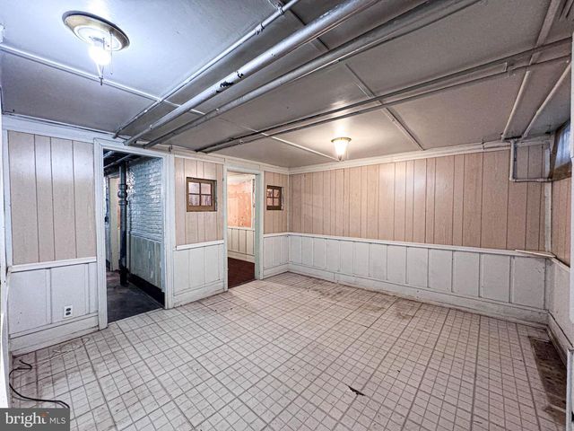 537 25TH PL NE, Washington, DC 20002