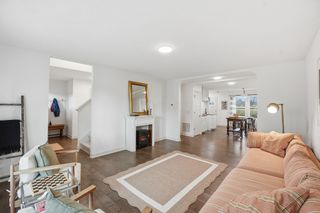 2574 Renwood Place, Columbus, OH 43211