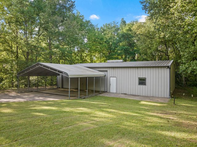 601 FM 3007, Mount Vernon, TX 75455