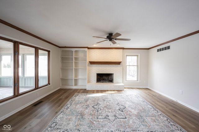 72 Ashbourne Drive, Noblesville, IN 46060