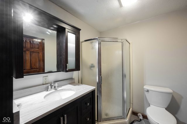 72 Ashbourne Drive, Noblesville, IN 46060