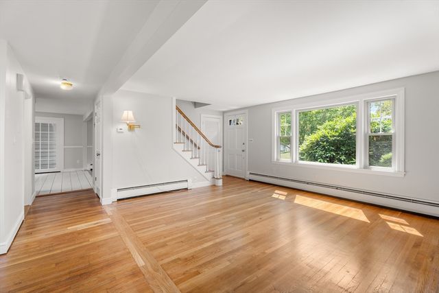 20 Oakhurst Rd., Beverly, MA 01915
