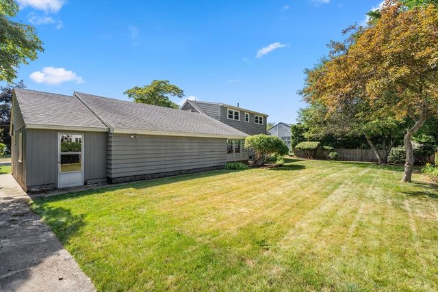 20 Oakhurst Rd., Beverly, MA 01915