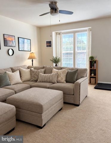 6972 KONA DR, Gainesville, VA 20155