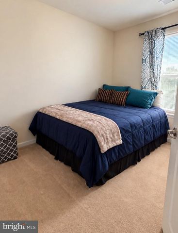 6972 KONA DR, Gainesville, VA 20155