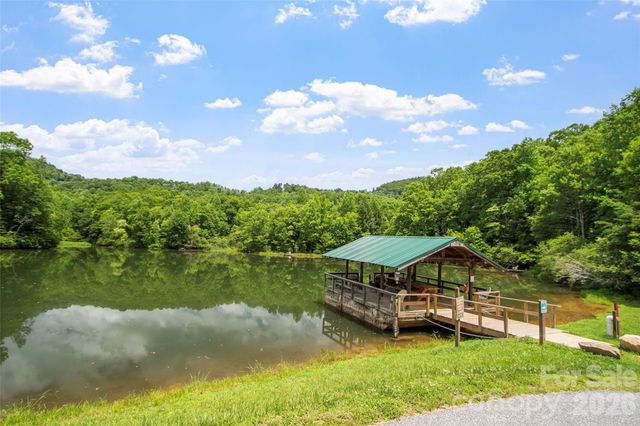 000 Mckenzie Way N 588&589, Old Fort, NC 28762