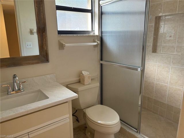 513 Lake Louise CIR 101, Naples, FL 34110