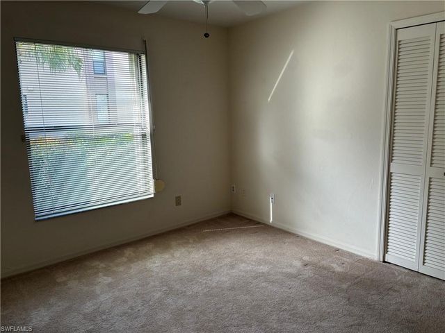 513 Lake Louise CIR 101, Naples, FL 34110