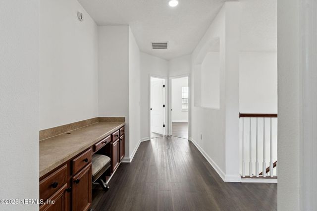 10917 DANCING RABBIT Lane, Jacksonville, FL 32221