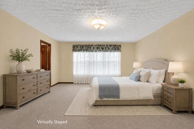 6681 Chelton Place, Westerville, OH 43082