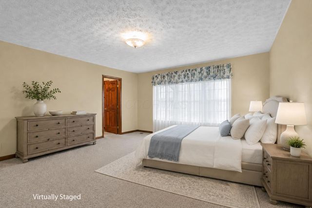 6681 Chelton Place, Westerville, OH 43082