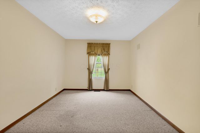6681 Chelton Place, Westerville, OH 43082