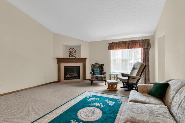 6681 Chelton Place, Westerville, OH 43082