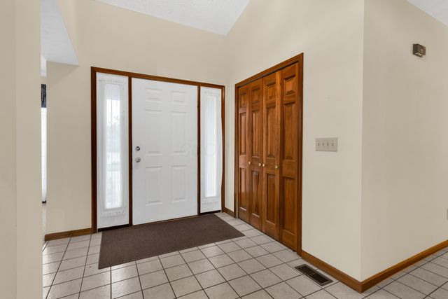 6681 Chelton Place, Westerville, OH 43082