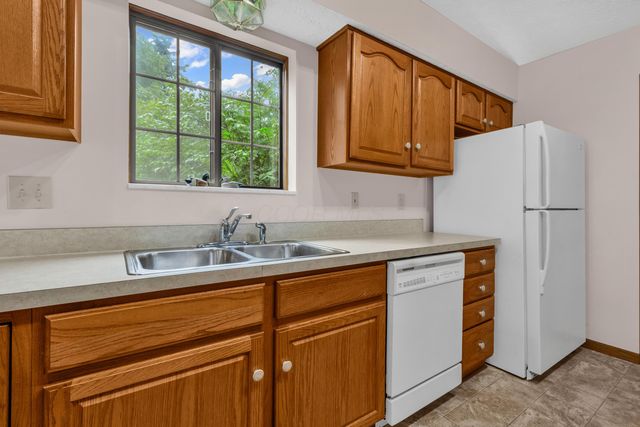 6681 Chelton Place, Westerville, OH 43082