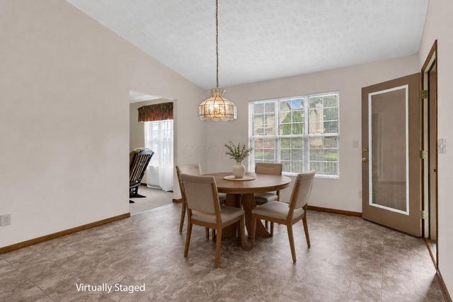 6681 Chelton Place, Westerville, OH 43082
