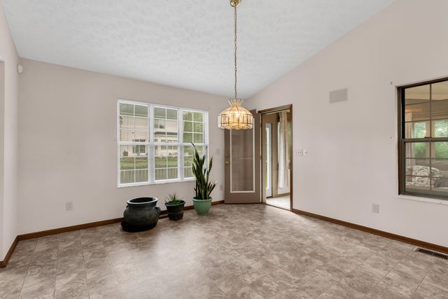 6681 Chelton Place, Westerville, OH 43082