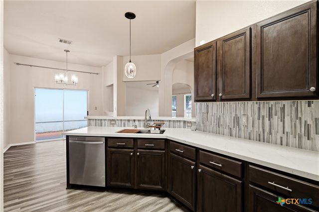 1722 Joy Spring, New Braunfels, TX 78130