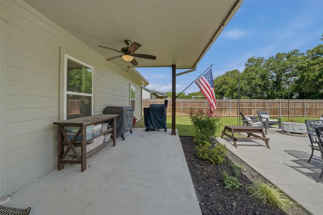 202 County Road 4856, Newark, TX 76071