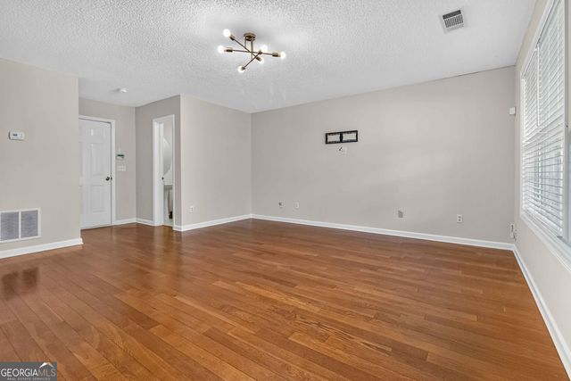 6386 Olmadison Place, Atlanta, GA 30349