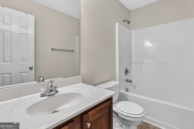 6386 Olmadison Place, Atlanta, GA 30349