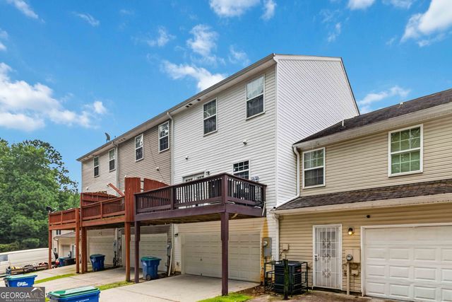 6386 Olmadison Place, Atlanta, GA 30349