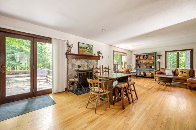 3862 N Trillium Drive, Leland, MI 49654