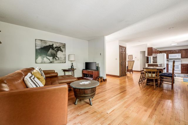 3862 N Trillium Drive, Leland, MI 49654