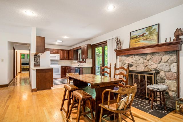 3862 N Trillium Drive, Leland, MI 49654