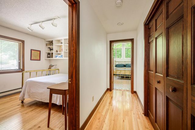 3862 N Trillium Drive, Leland, MI 49654