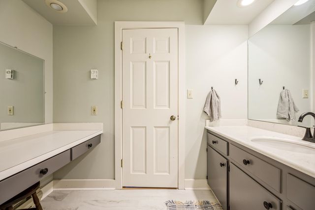 3862 N Trillium Drive, Leland, MI 49654