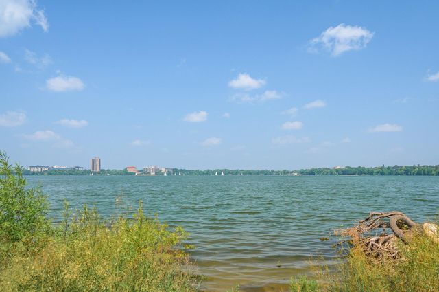 2934 Monterey Avenue S, Minneapolis, MN 55416