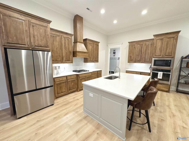 26398 Birkshire Lane, Athens, AL 35613