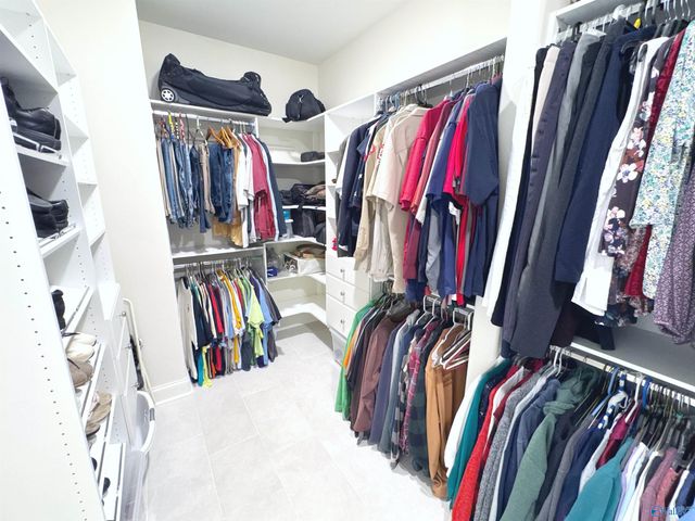 26398 Birkshire Lane, Athens, AL 35613