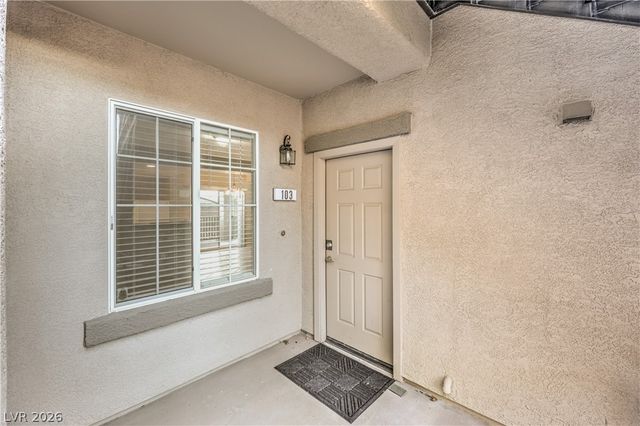 6690 Flaminian Lane 103, North Las Vegas, NV 89084