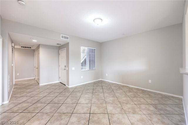 6690 Flaminian Lane 103, North Las Vegas, NV 89084