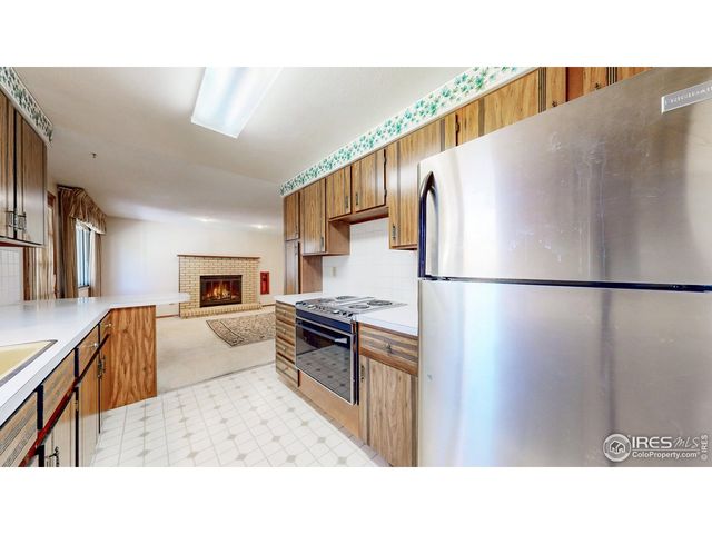 4869 Roosevelt Ave, Loveland, CO 80538