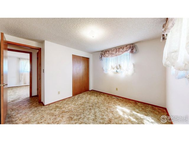 4869 Roosevelt Ave, Loveland, CO 80538
