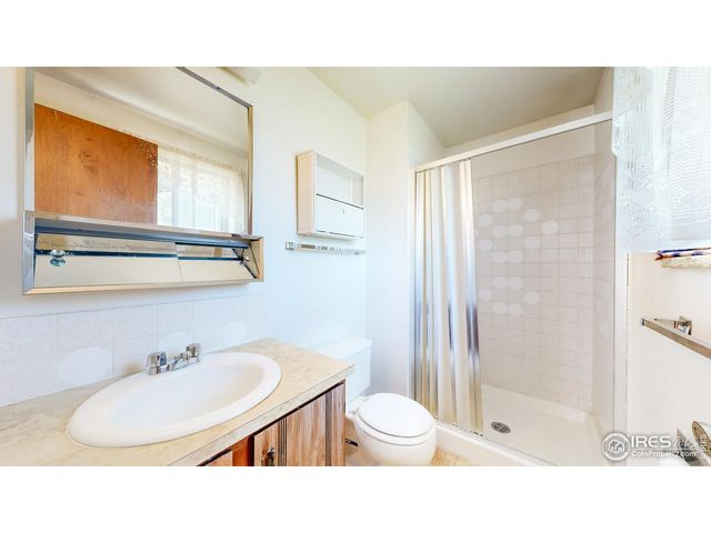 4869 Roosevelt Ave, Loveland, CO 80538