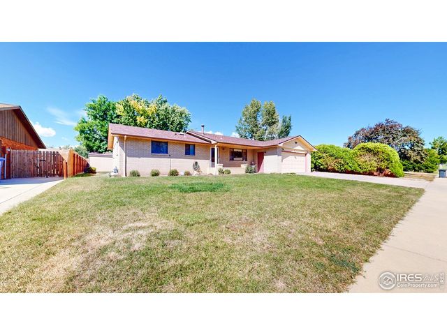 4869 Roosevelt Ave, Loveland, CO 80538