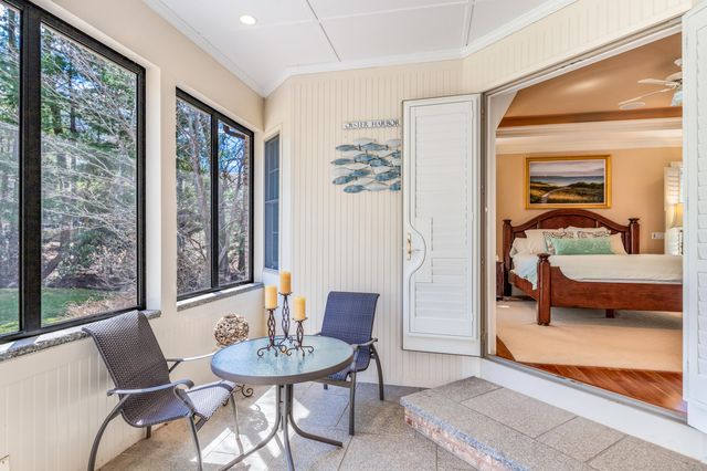 93 Oyster Way, Osterville, MA 02655