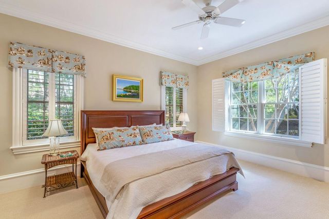 93 Oyster Way, Osterville, MA 02655