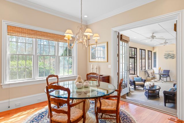 93 Oyster Way, Osterville, MA 02655