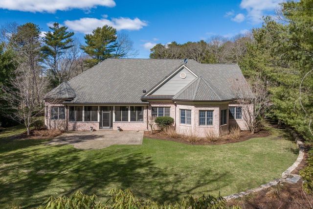 93 Oyster Way, Osterville, MA 02655